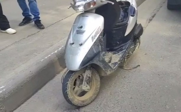 "Трое на мопедах, одна на "Субару": за два дня в Южно-Сахалинске поймали четверых детей за рулем