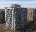 На финишной прямой: первые дома ЖК "Сердце Сахалина" готовы на 75%