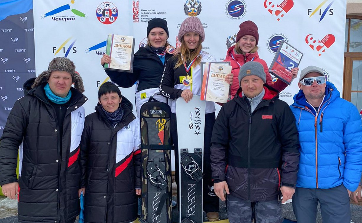 Сахалинские сноубордисты Надыршины завоевали четыре медали всероссийских стартов