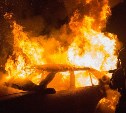 Автомобиль сгорел в Ногликском районе