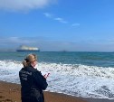 На берегу моря в Озерском нашли тело мужчины 