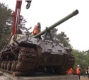 Исторический переезд совершил советский танк ИС-3 в Южно-Сахалинске
