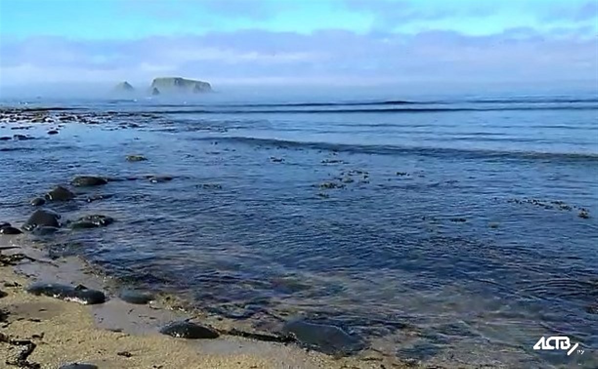 Двое мужчин перевернулись на моторной лодке и погибли в море у Урупа