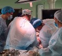Врачи из Москвы помогают оперировать онкобольных на Сахалине