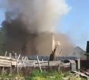 Жители Южно-Сахалинска сообщают о сильном пожаре в Октябрьском