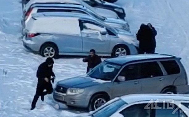 Двоим участникам перестрелки у детского сада в Макарове вынесли приговор