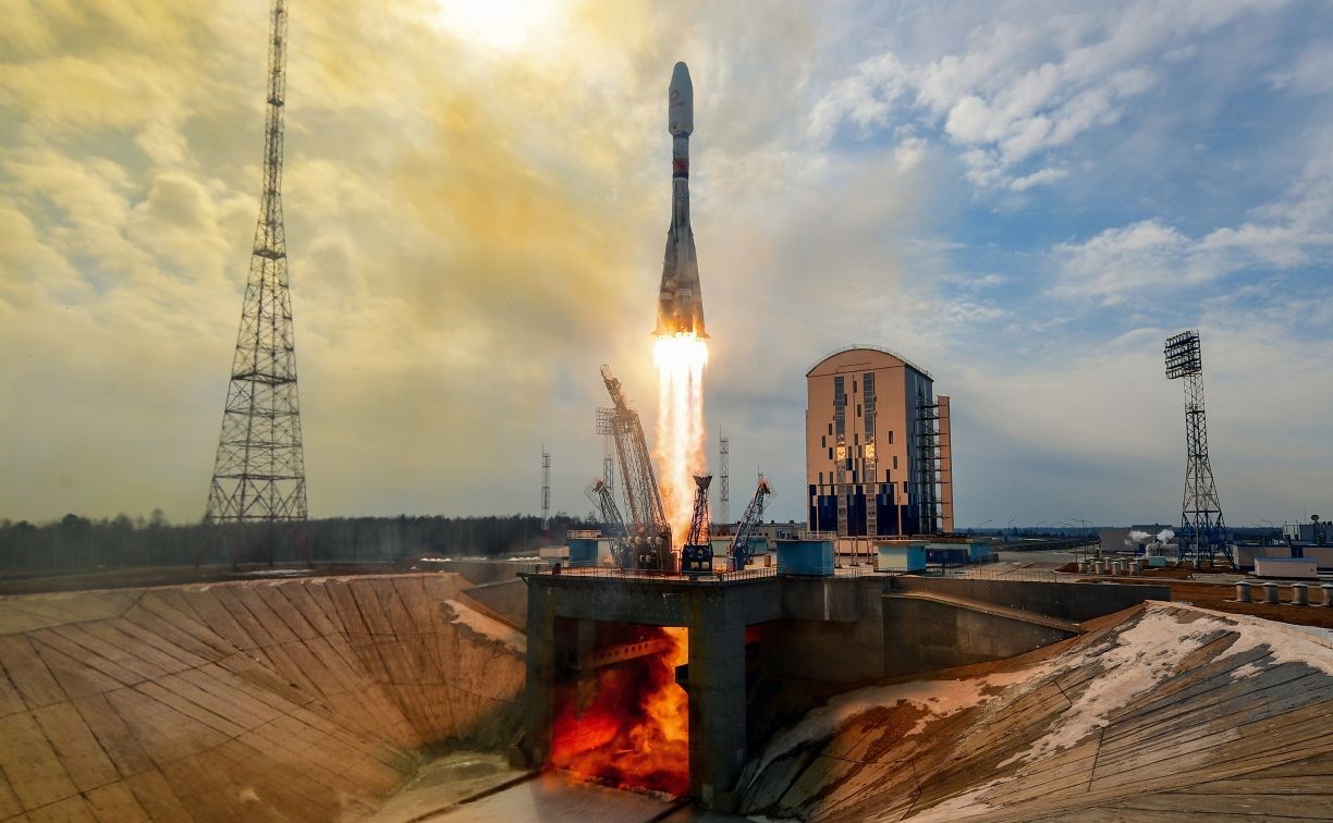 Рогозин заявил о планах полететь на Марс с амурского космодрома Восточный