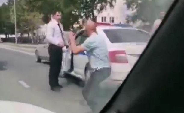 "Крадущийся тигр": боевую стойку продемонстрировал остановленный полицией сахалинец