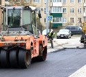 В Южно-Сахалинске приводят в порядок внутриквартальные проезды