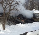 Частный дом дотла сгорел в Южно-Сахалинске