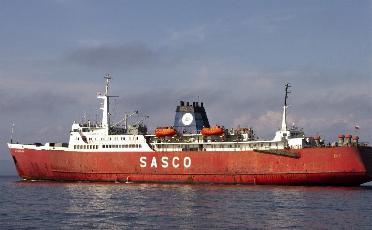 С 13 января паромная переправа Ванино - Холмск закрывается из-за непогоды 