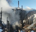В селе Макаровского района загорелась баня