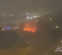 Эвакуировали людей и технику: подробности крупного пожара в Корсакове
