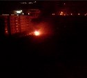 Внедорожник дотла сгорел в Южно-Сахалинске