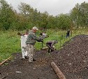 "Доброе братство дороже богатства": пожарные в Тымовском помогли коллеге, спасающему животных 