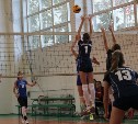 Тремя матчами стартовал чемпионат Южно-Сахалинска по волейболу среди женских команд