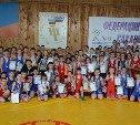 Больше сотни борцов со всего Сахалина собрались на турнире в Тымовском