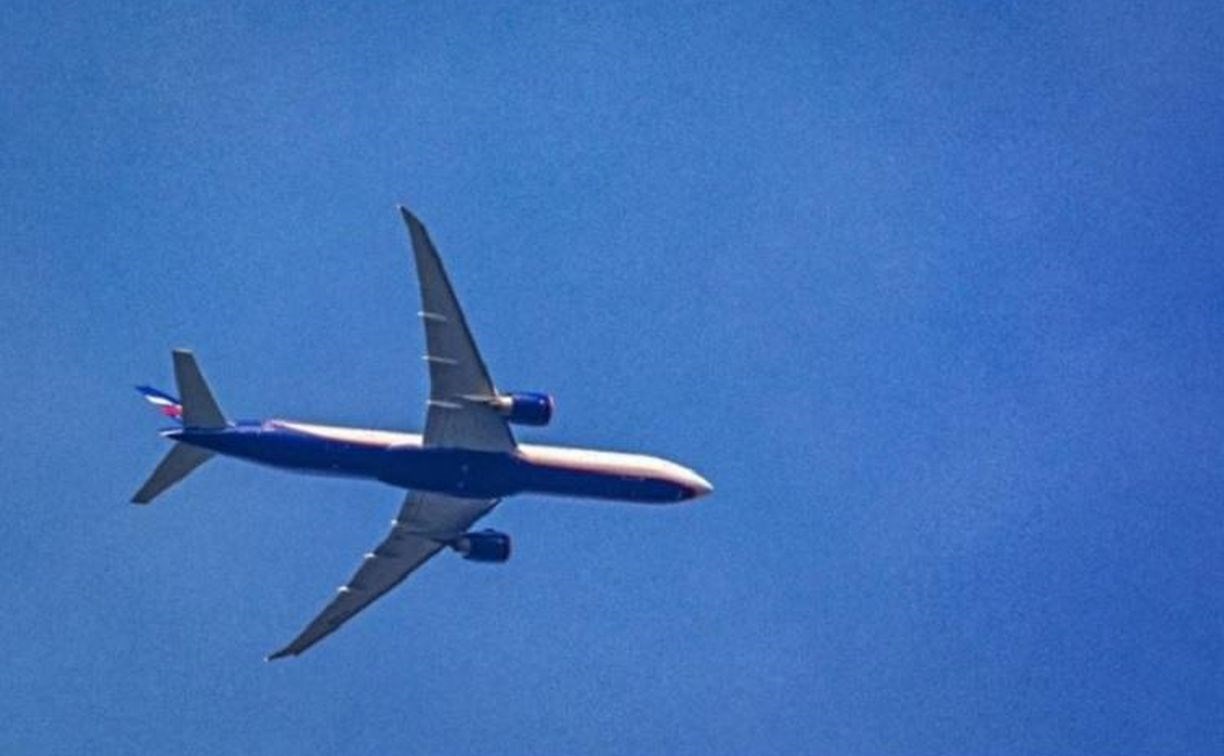 Пассажирка рейса из Владивостока в Екатеринбург скончалась во время полёта