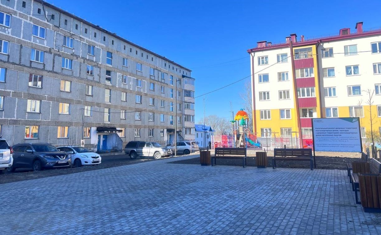 В Сахалинской области в этом году отремонтируют 85 дворов