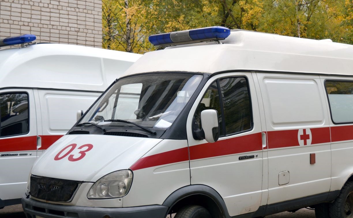 Драка в Южно-Сахалинске закончилась поножовщиной, один человек скончался по пути в больницу