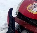 Сахалинец снимал на видео место своего ДТП, а в объектив попала ещё одна авария 