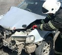 "Водитель пострадал": в Углегорском районе столкнулись КамАЗ и Carib