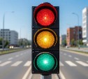 Светофор на оживлённом перекрёстке Южно-Сахалинска отключили до 1 сентября