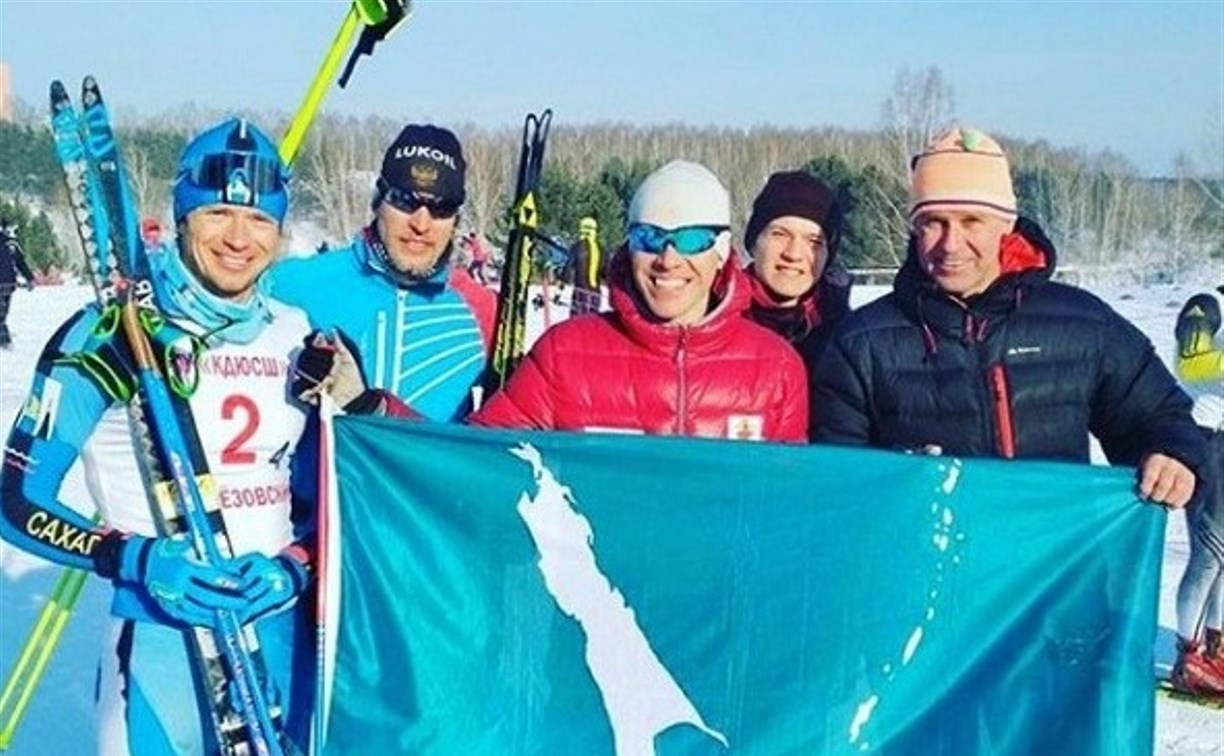 Сахалинские лыжники привезли золотые медали с чемпионата в Кемерово 
