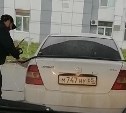 Автомобилист на АЗС в Южно-Сахалинске устроил фонтан из бензина