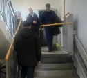 Многоквартирный дом в Тымовском оснастили пандусом после визита общественников