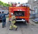 В Холмске 35 человек самостоятельно покинули «горящее» здание (ФОТО, ВИДЕО)