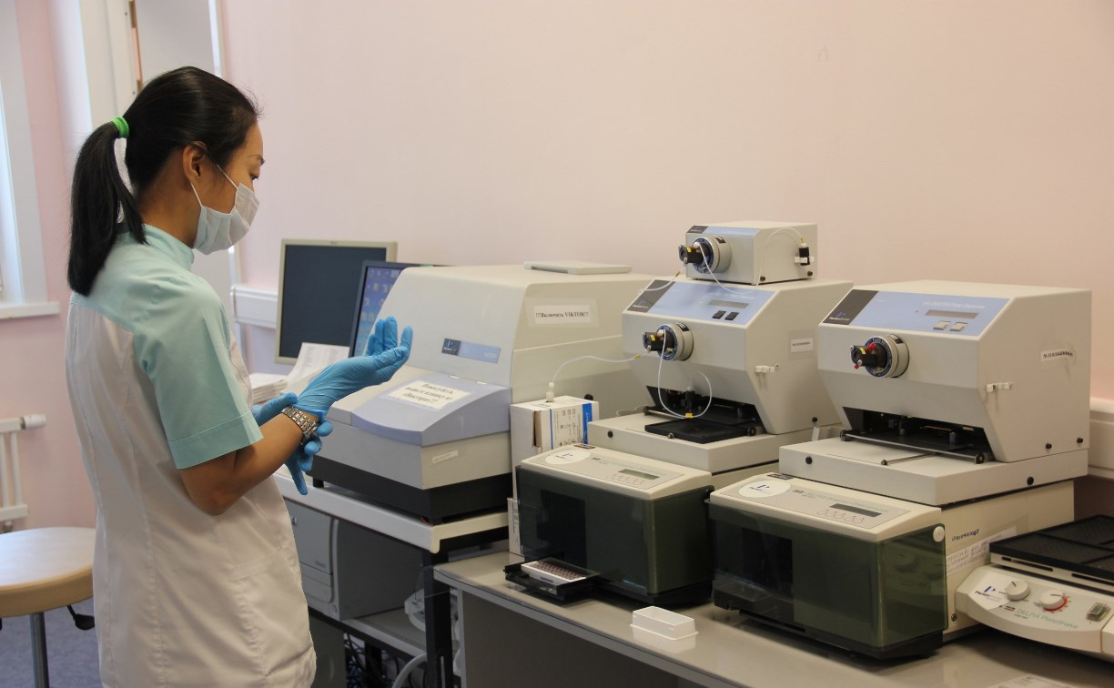 Сахалинские медики смогут проводить генетические исследования в режиме реального времени