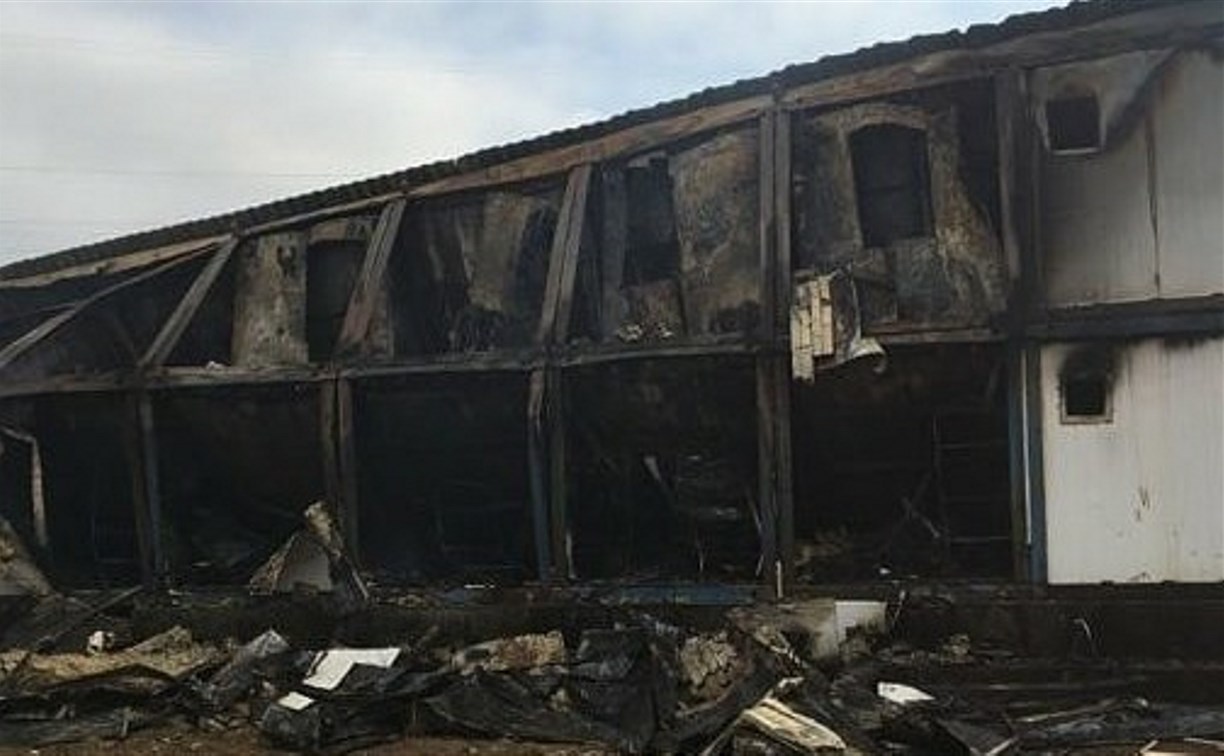 Среди пятерых пострадавших при пожаре в Ильинском – один сахалинец