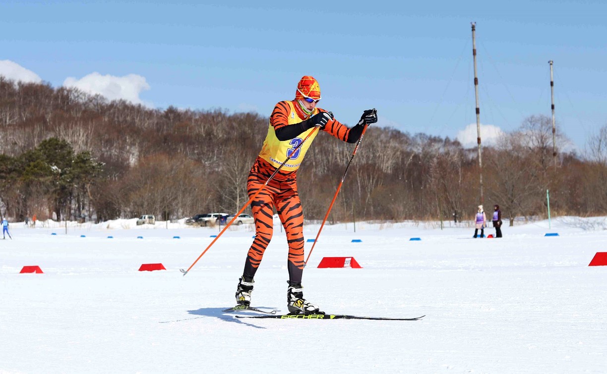 Часовую лыжную гонку возродили на Сахалине