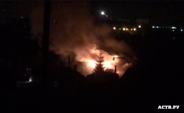 Новостройка сгорела в Южно-Сахалинске