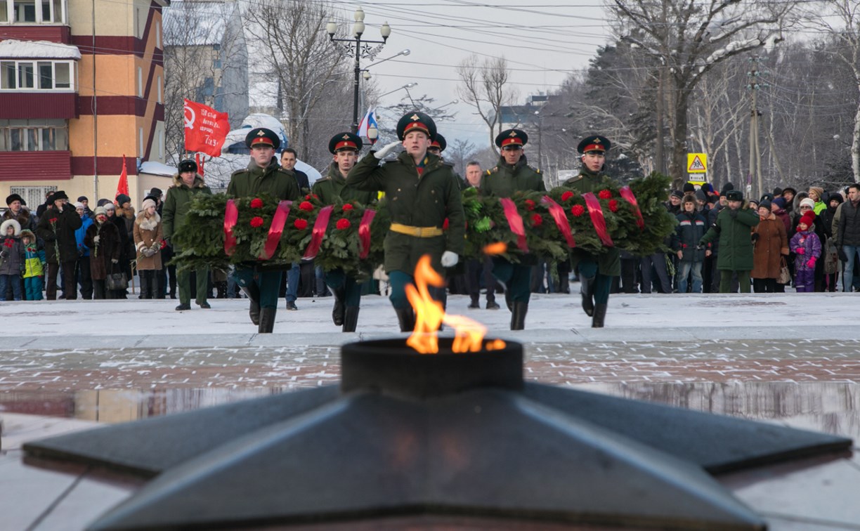 Память воинов, павших в боях, почтили в Южно-Сахалинске