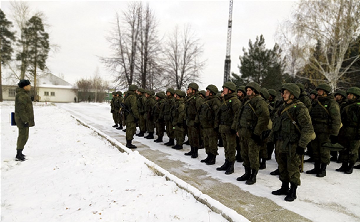 Больше тысячи военнослужащих на Сахалине и Курилах проведут новогодние праздники на дежурстве