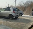 Три автомобиля столкнулись на окраине Южно-Сахалинска