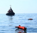 Двоих выпавших за борт «моряков» нашли сахалинские спасатели