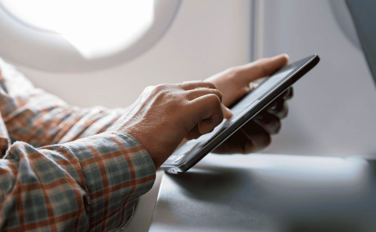 Tele2 предлагает клиентам безлимитный интернет на борту самолётов
