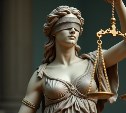Хранившую наркотики курильчанку приговорили к условному сроку и обязали пройти обследование