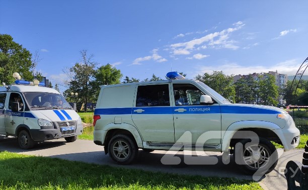 Труп женщины обнаружили в озере в Южно-Сахалинске