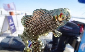 На Сахалине начался прием заявок на фестиваль зимней любительской рыбалки 