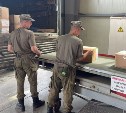 Ещё 15 тонн посылок для бойцов отправили из Южно-Сахалинска в зону СВО