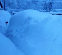 Сахалинцы показали "барханы", которые сотворил затяжной снегопад