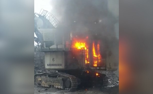 Экскаватор стоимостью 10 млн долларов сгорел в Углегорском районе