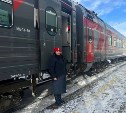 На Сахалине дети в возрасте от 10 до 18 лет получили скидку 50% на поезд