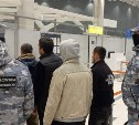 Перечень административных нарушений, за которые мигрантам грозит депортация из России, увеличится с 22 до 45