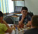 В первенстве Сахалинской области по шахматам участникам осталось сыграть два тура