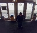 Обувь пропала у посетителя водного комплекса в Южно-Сахалинске